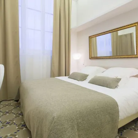 Anakena House Barcelona